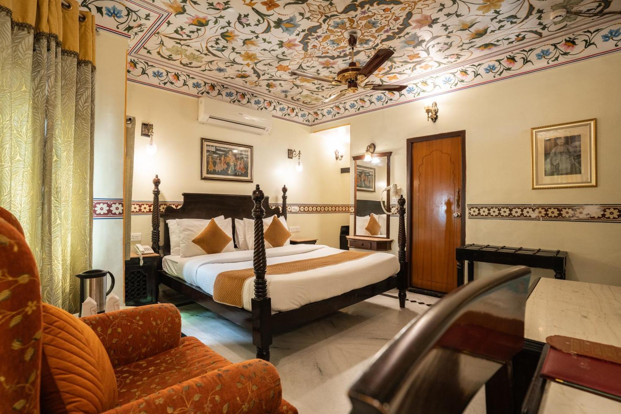 Royal Deluxe Family pickup on arrival from train or bus station Enjoy a daily Rajasthani dance & music show from 7–9 PM swimming pool a dedicated travel desk to assist local sightseeing tours intercity travel arrangements & activit